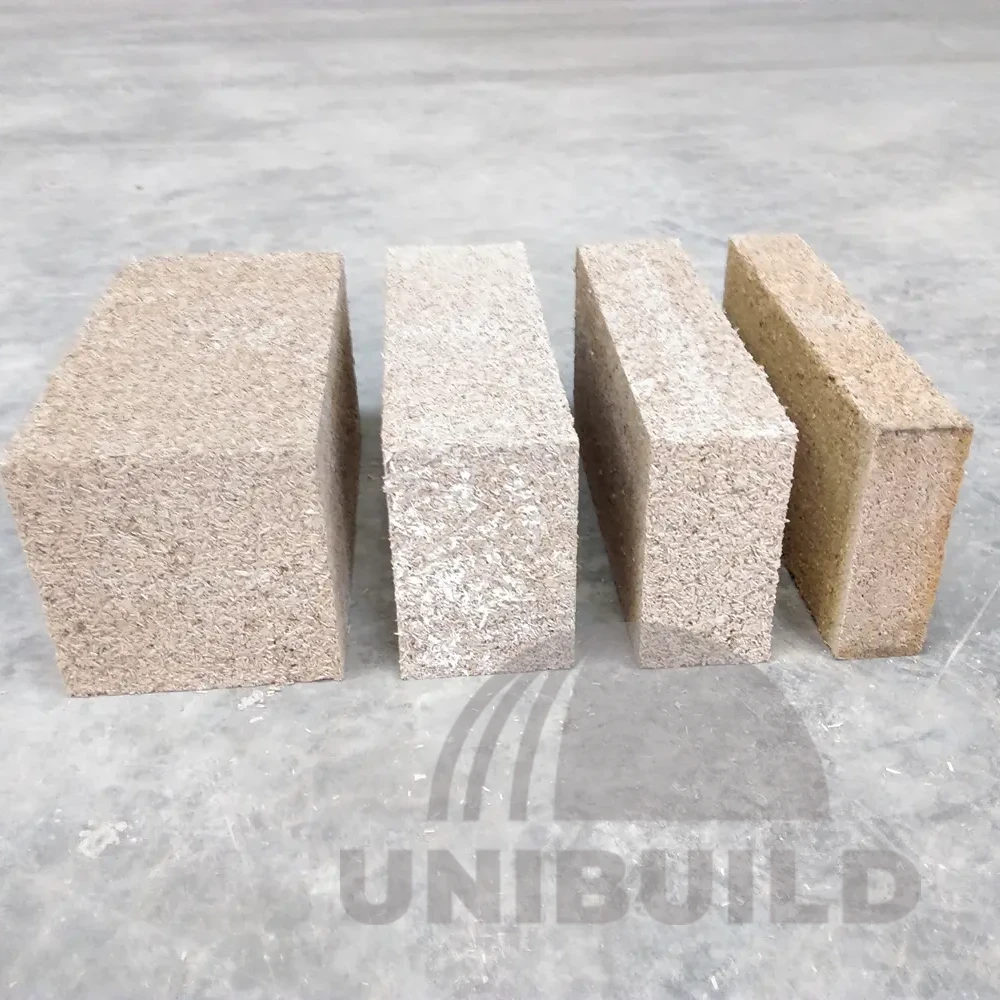 Four Unibuild hemp-lime blocks in different thicknesses for walls and thermal insulation.
